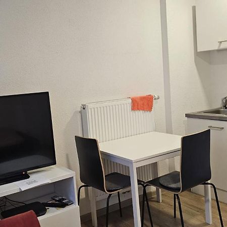 Zimmer In Wuerzburg Stadtmitte Екстер'єр фото